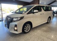 2017 Toyota Alphard V6 Type Gold GGH30