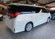 2017 Toyota Alphard V6 Type Gold GGH30