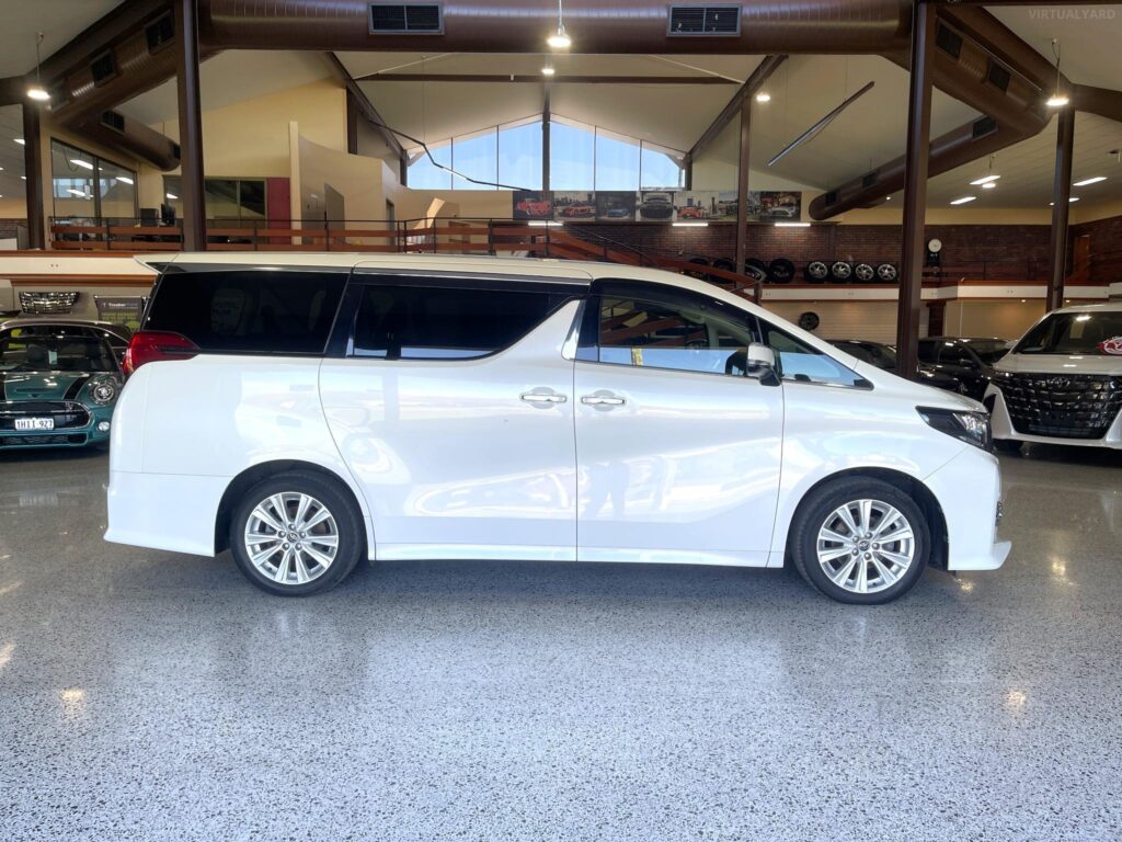 2017 Toyota Alphard V6 Type Gold GGH30