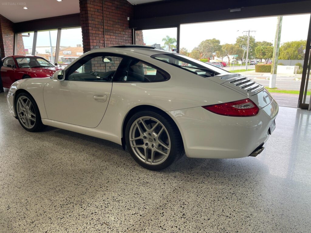 2010 Porsche 911 Carrera 997