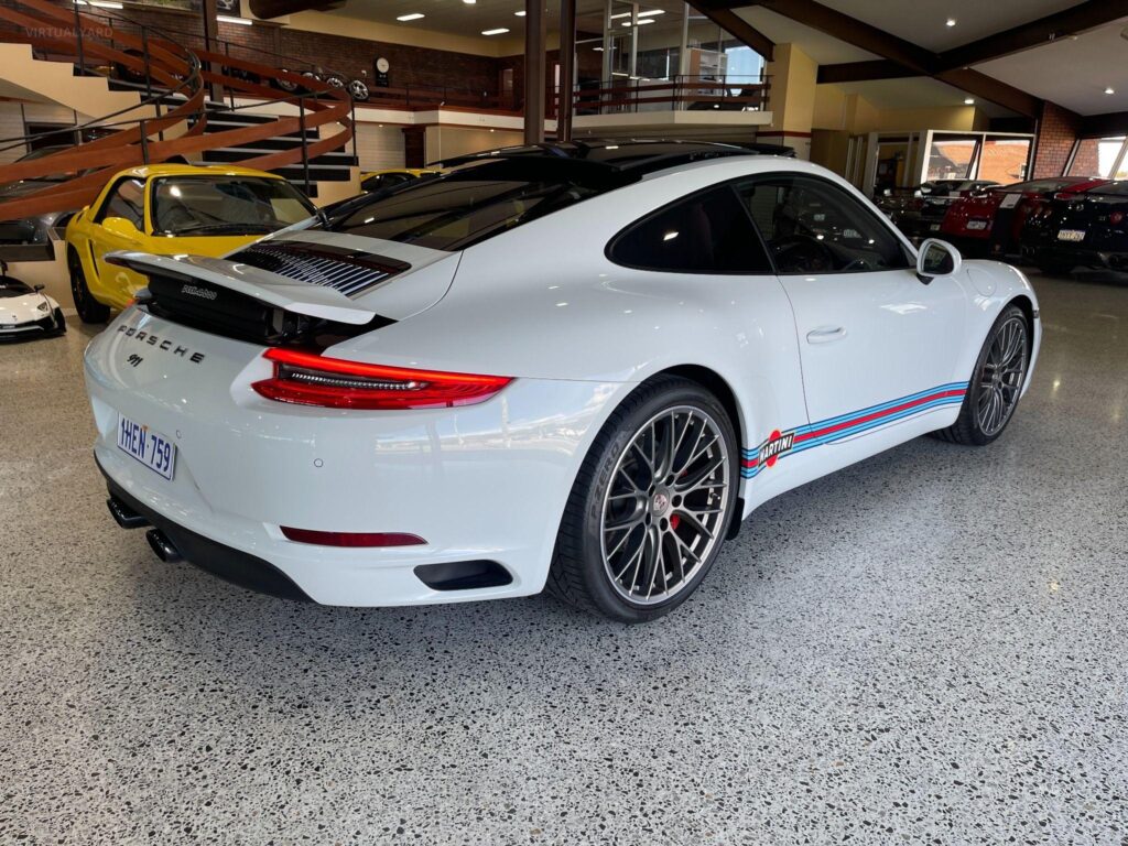 2018 Porsche 911 Carrera 991