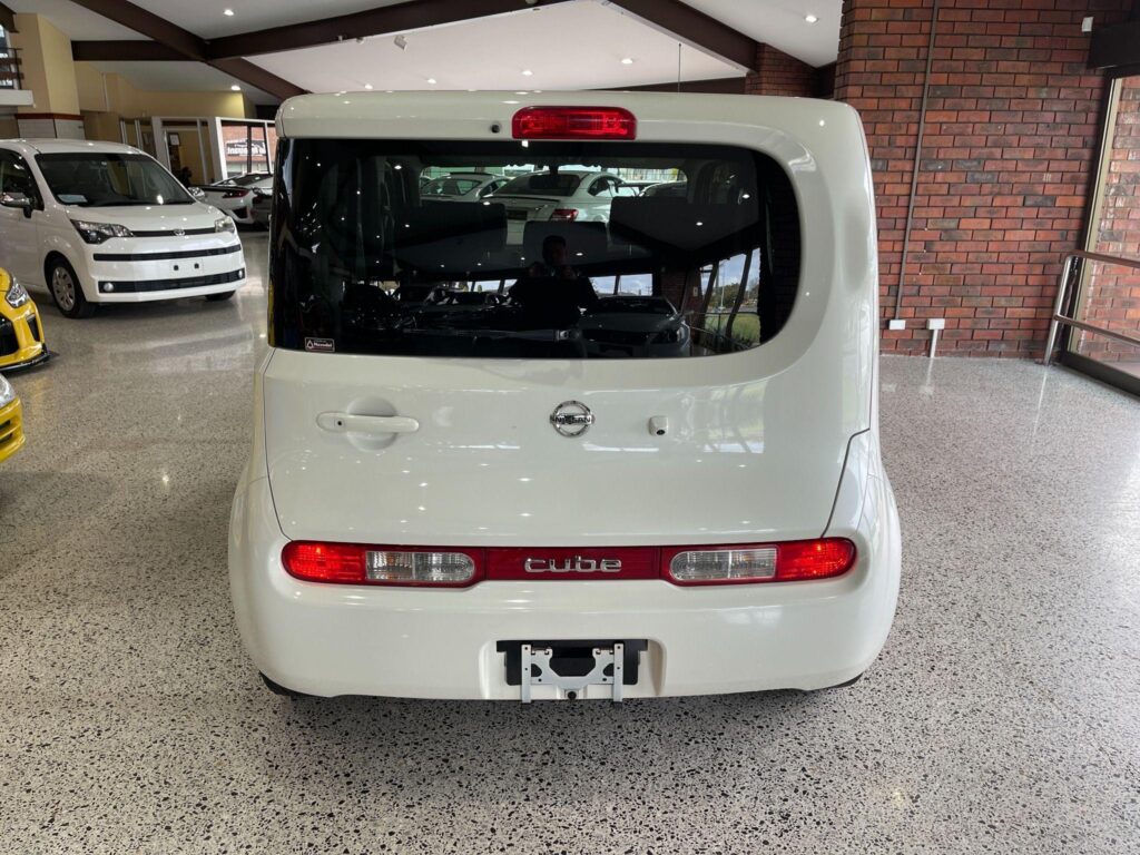 2017 Nissan Cube 15X V SELECTION