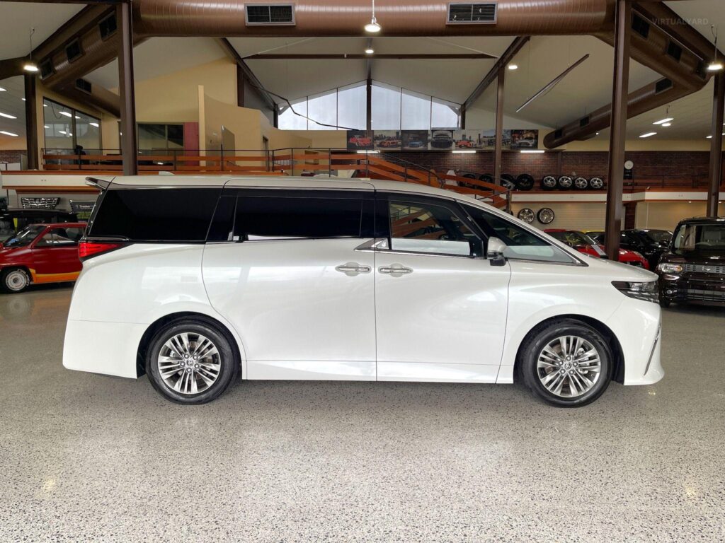 2024 Toyota Alphard Z Hybrid AWD