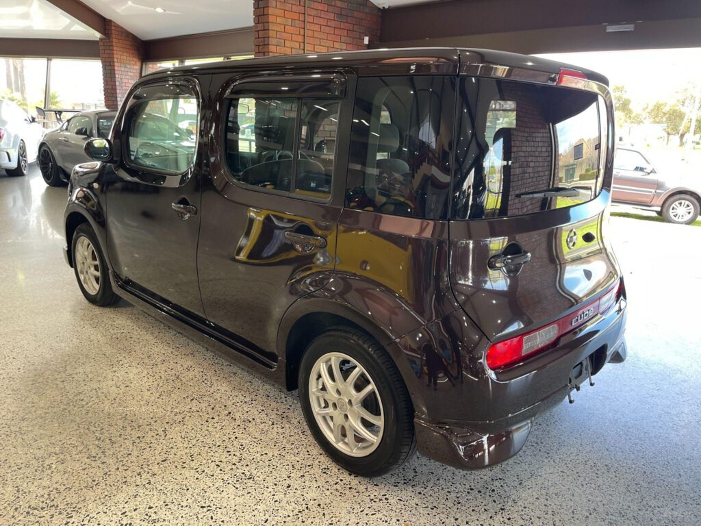 2017 Nissan Cube 15X V SELECTION