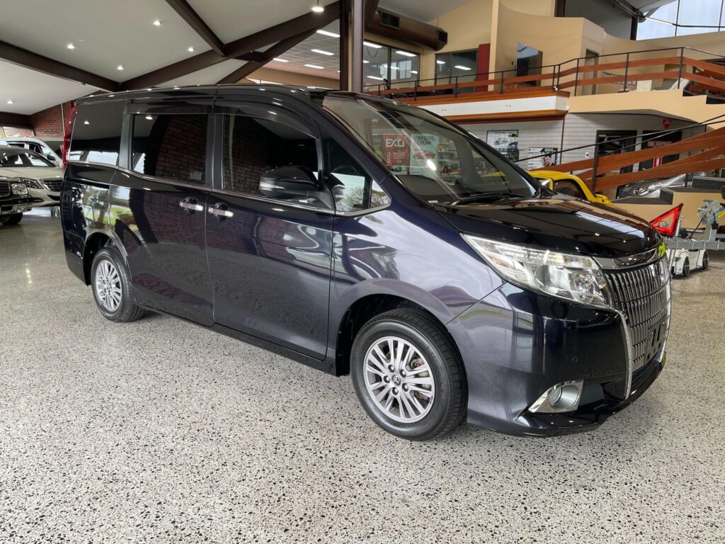 2015 Toyota Esquire XI WELCAB with Wheelchair Access