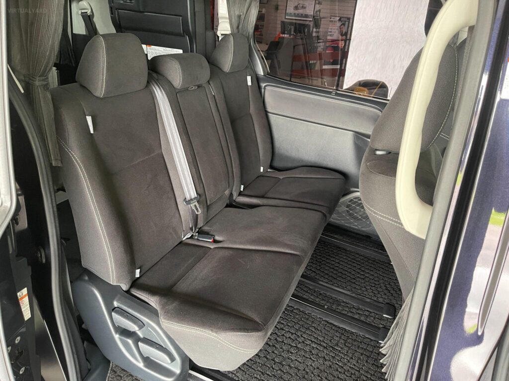 2015 Toyota Esquire XI WELCAB with Wheelchair Access