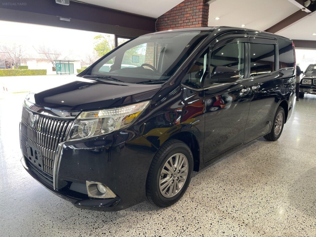 2015 Toyota Esquire XI WELCAB with Wheelchair Access