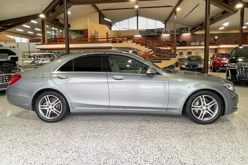 2014 Mercedes Benz S400 Hybrid with LOW KMS, Apple CarPlay, 360 Camera, ACC…