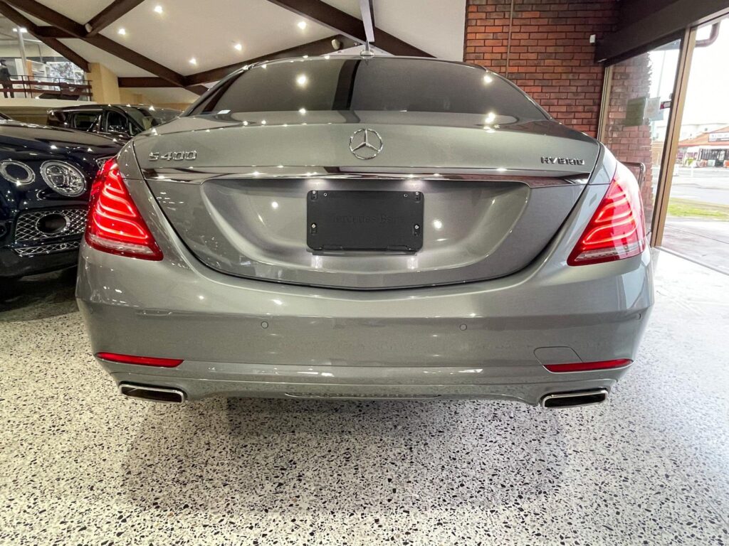 2014 Mercedes Benz S400 Hybrid with LOW KMS, Apple CarPlay, 360 Camera, ACC…