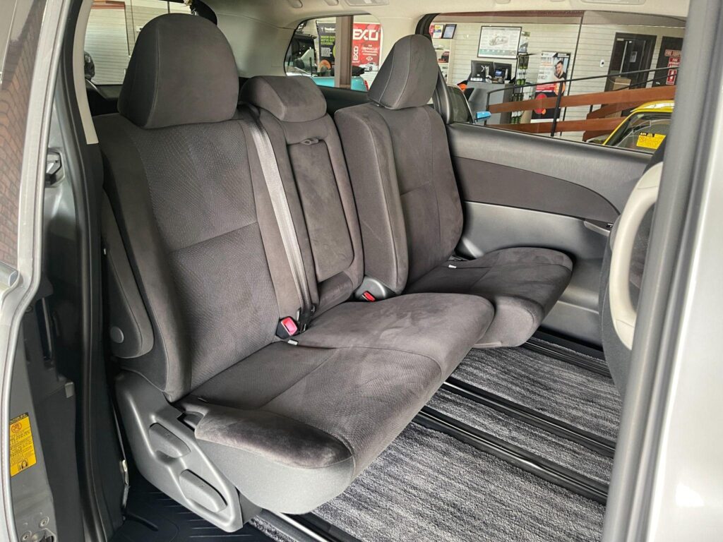 2013 Toyota Estima AERAS ACR50 8 Seater