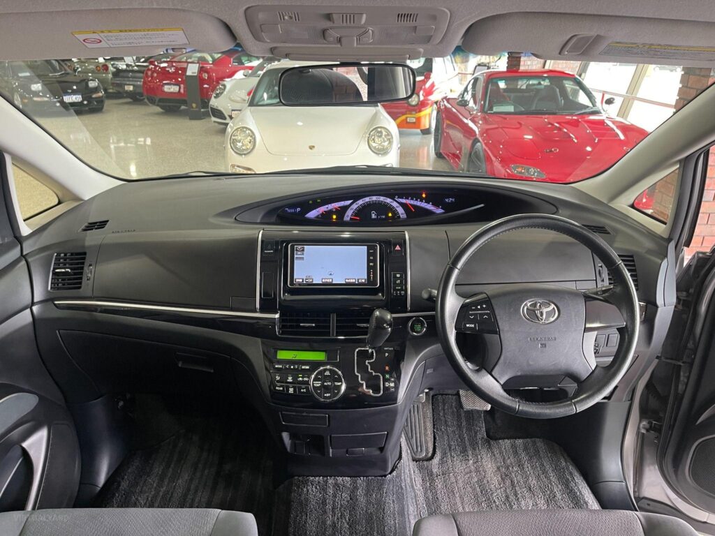 2013 Toyota Estima AERAS ACR50 8 Seater