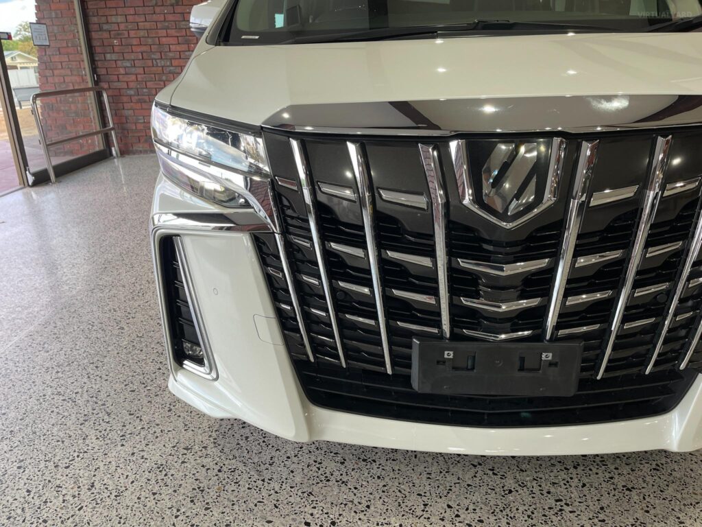 2018 Toyota Alphard SC V6 GGH30