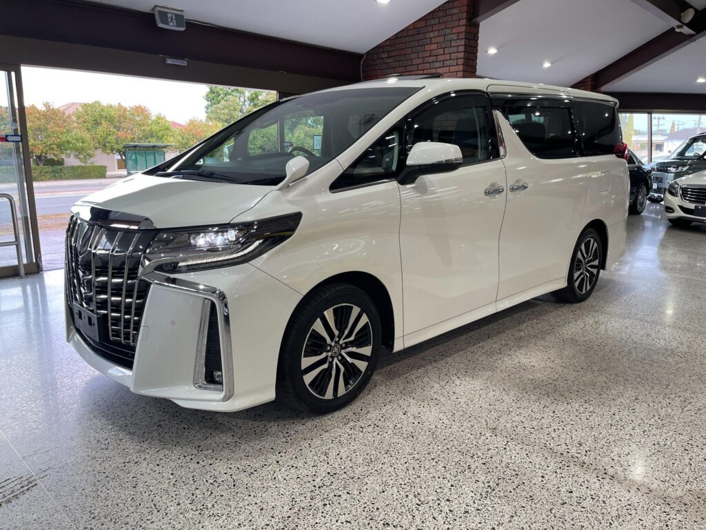 2018 Toyota Alphard SC V6 GGH30