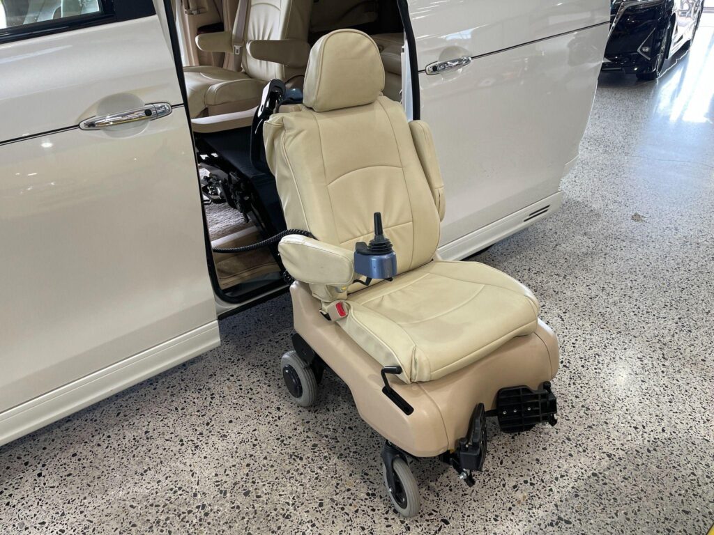 2009 Toyota VELLFIRE Welcab Detachable Wheelchair ANH20