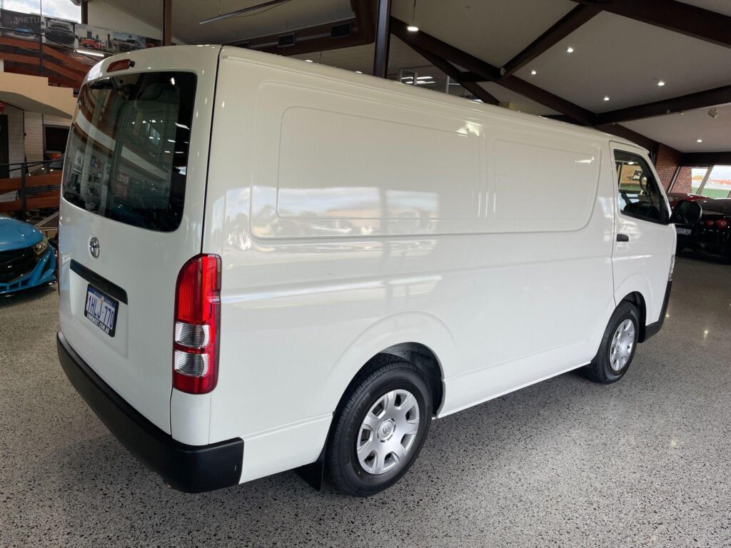 2018 Toyota Hiace LWB TRH201R With Cargo Barrier