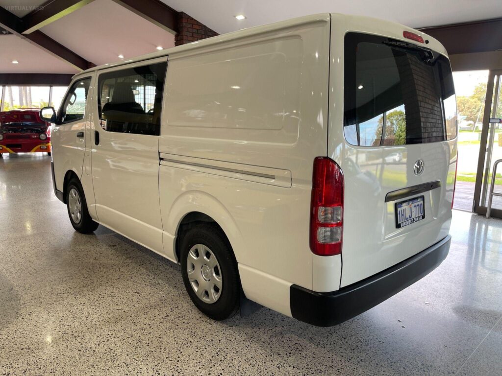 2018 Toyota Hiace LWB TRH201R With Cargo Barrier