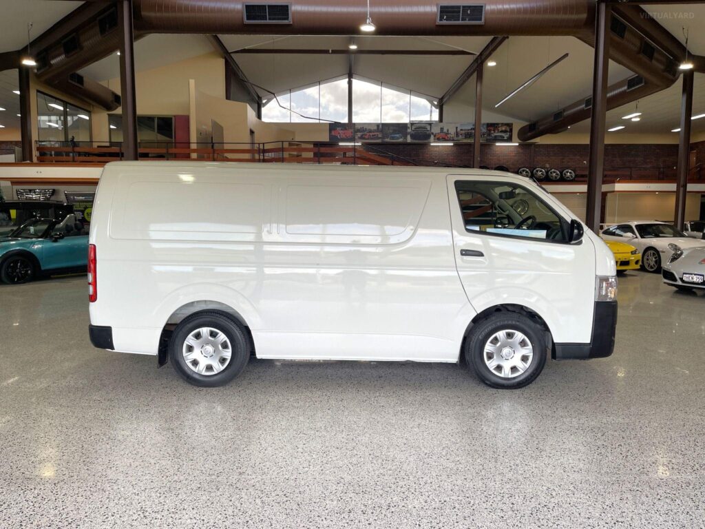 2018 Toyota Hiace LWB TRH201R With Cargo Barrier