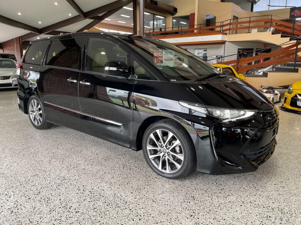 2017 Toyota Estima G ACR50