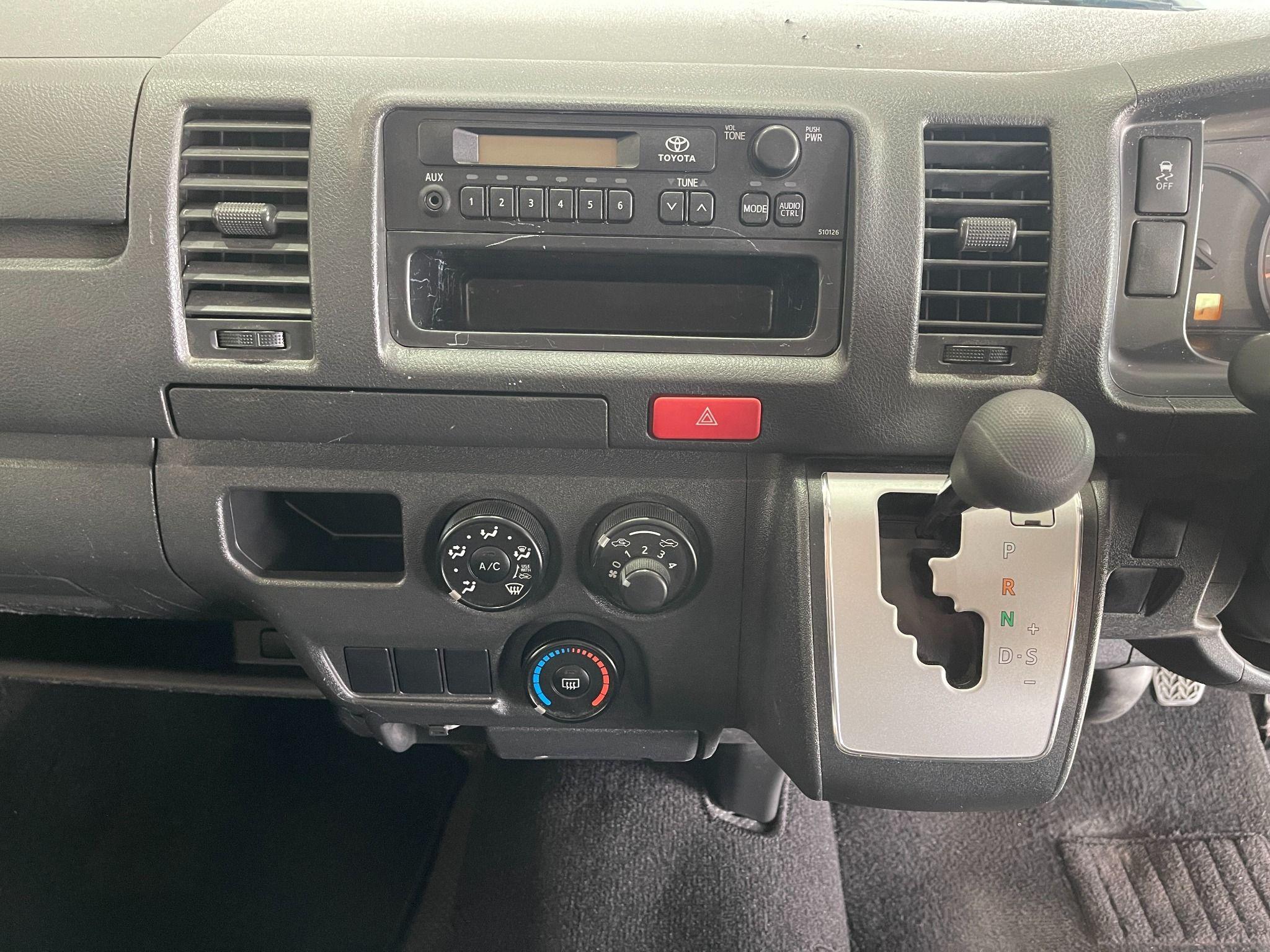 2019 Toyota Hiace DX 2WD TRH200