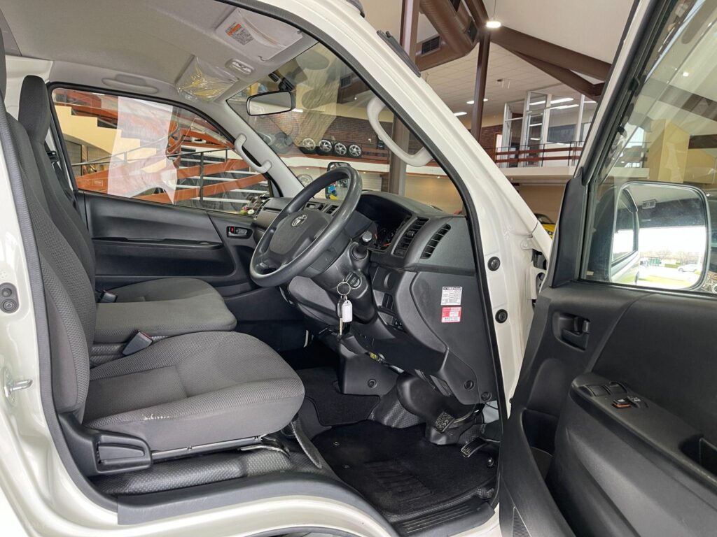 2019 Toyota Hiace DX 2WD TRH200