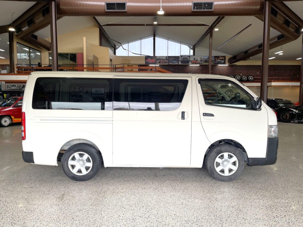 2019 Toyota Hiace DX 2WD TRH200