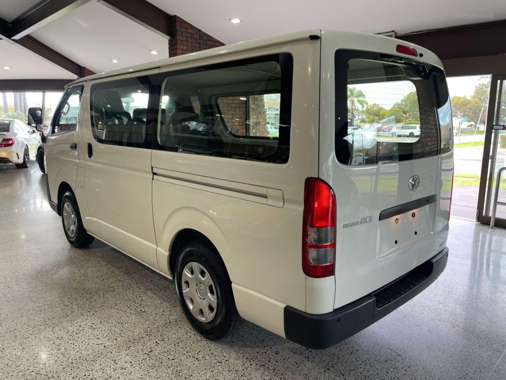 2020 Toyota Hiace VAN DX 2WD TRH200