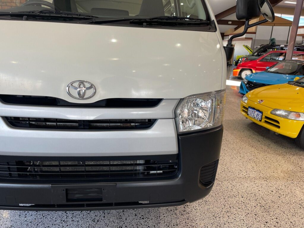 2019 Toyota Hiace V DX GDH206