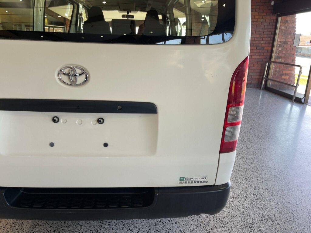 2019 Toyota Hiace V DX GDH206