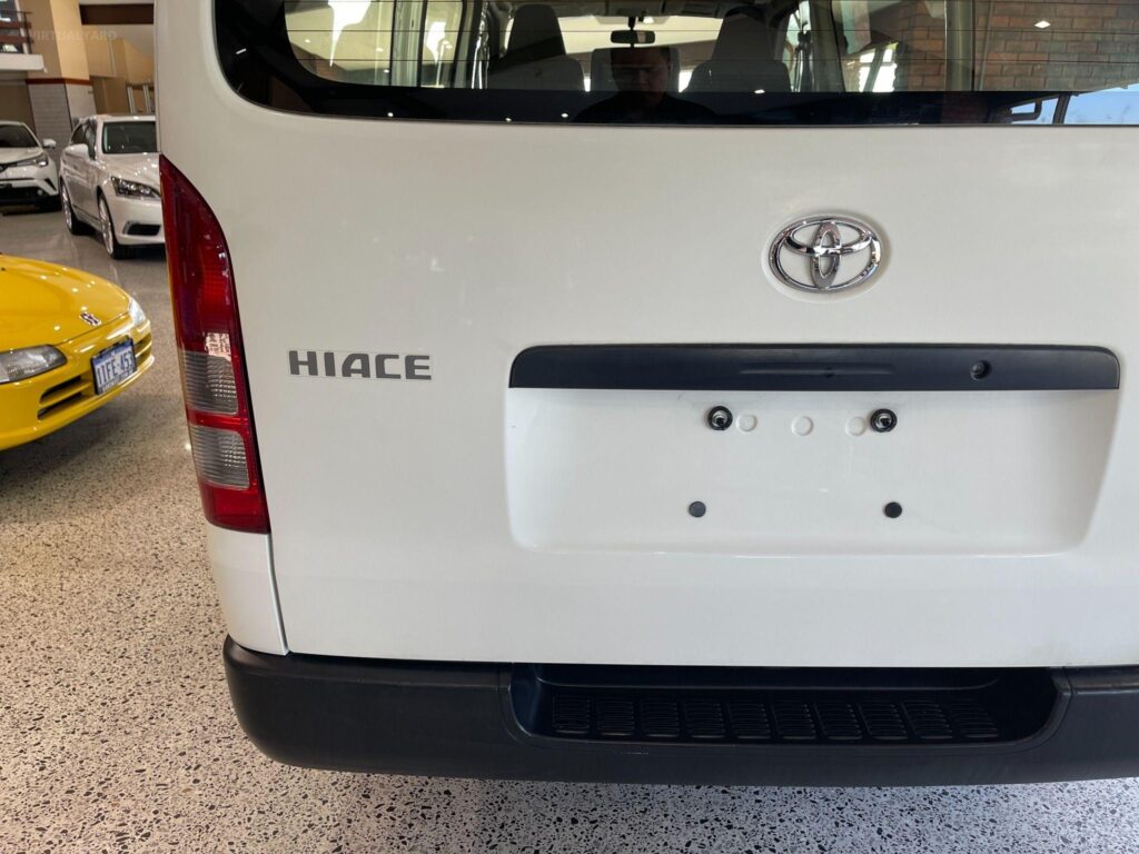 2019 Toyota Hiace V DX GDH206