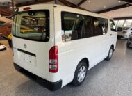 2015 Toyota Hiace DX 2WD KDH201