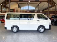 2015 Toyota Hiace DX 2WD KDH201