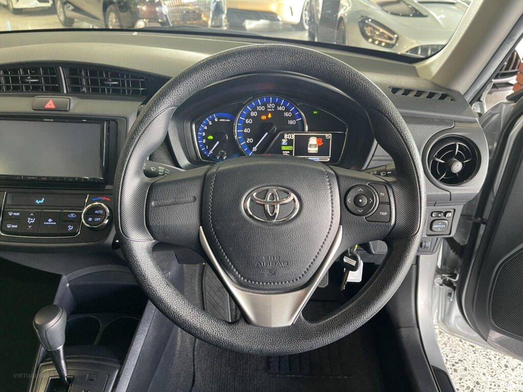 2018 Toyota Corolla Axio Hybrid