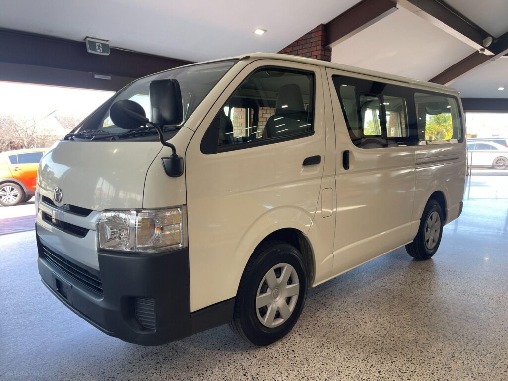 2019 Toyota Hiace DX LWB TRH200