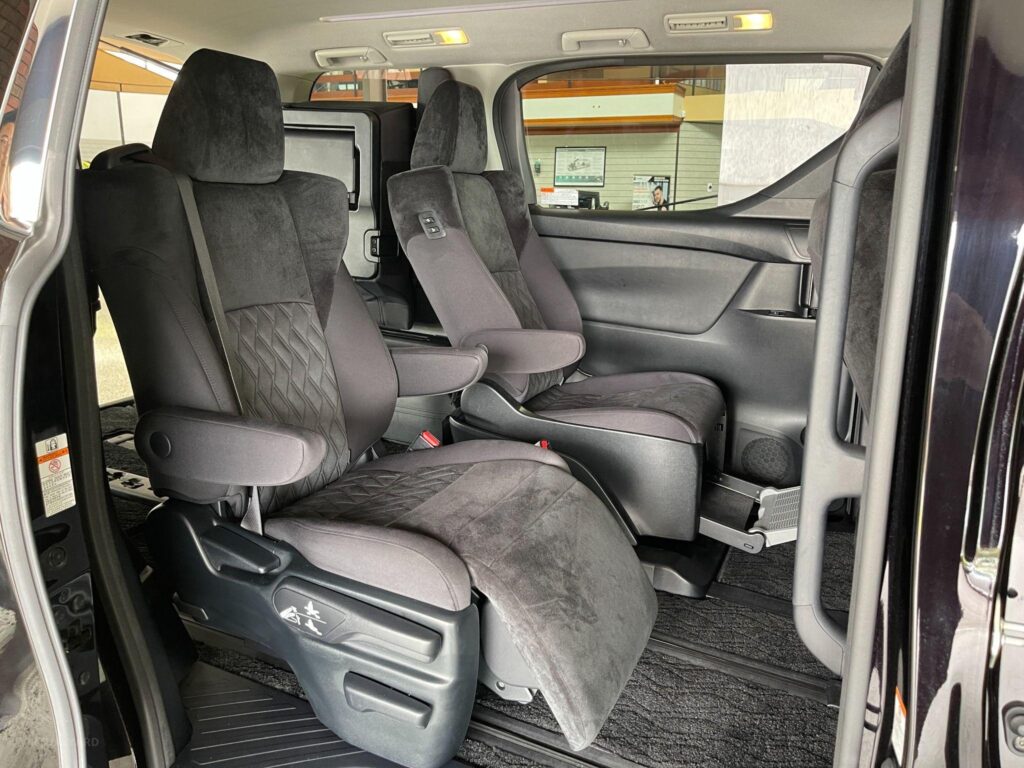 2018 Toyota Vellfire 2.5 AGH30  Welcab with Slide-Out Seat