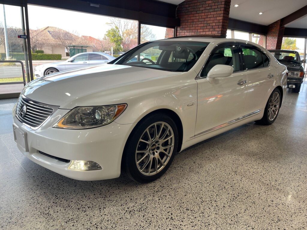 2007 Lexus LS460 VERSION S I PACKAGE RWD USF40