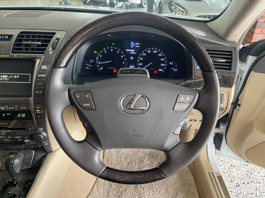 2008 Lexus LS460 VERSION UI PACKAGE USF45