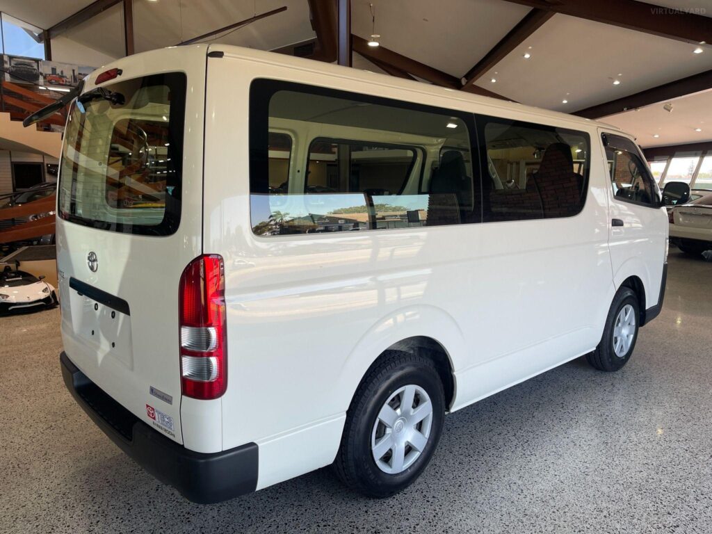 2020 Toyota Hiace 2WD TRH200