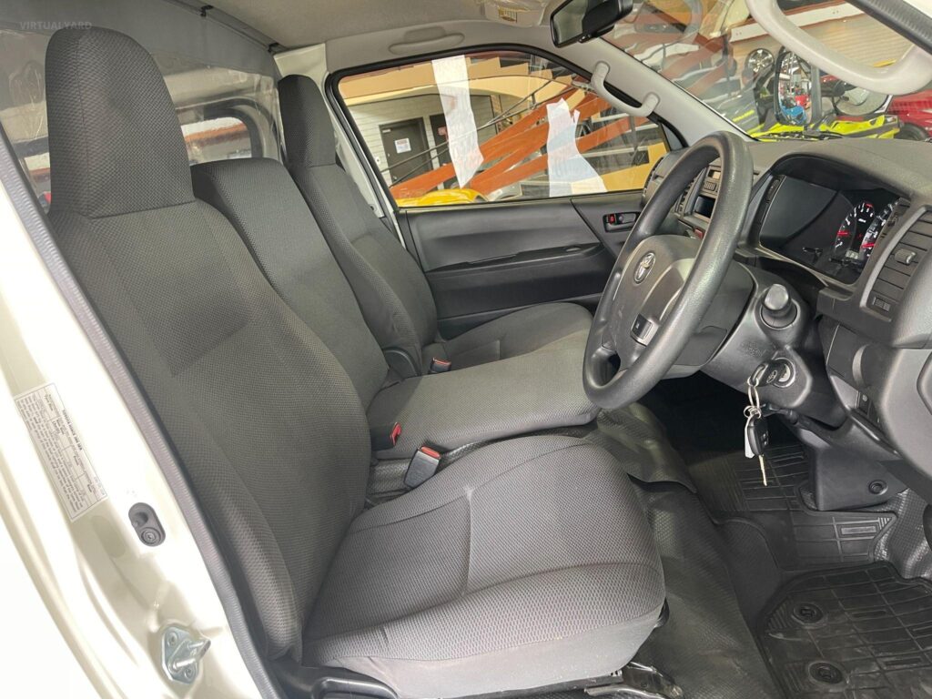 2018 Toyota Hiace V DX GDH201