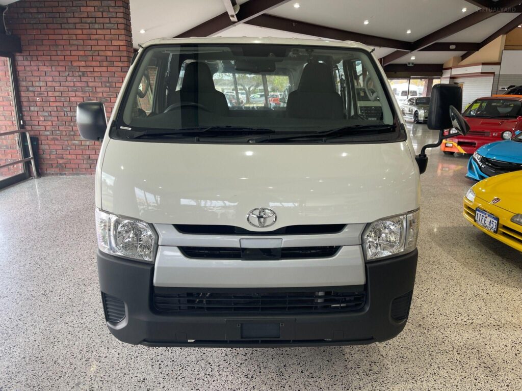 2018 Toyota Hiace V DX GDH201