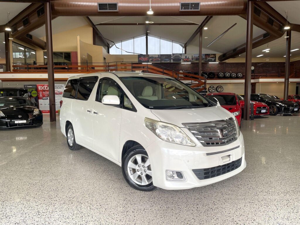 2011 Toyota Alphard ANH20 Welcab