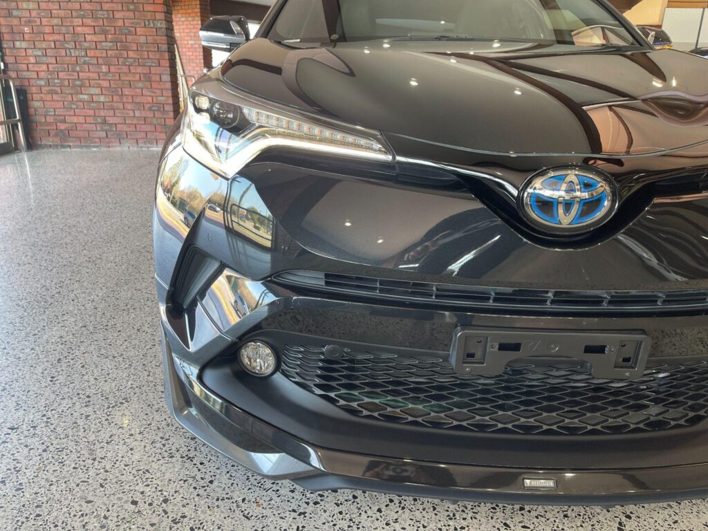 2017 Toyota CHR G Hybrid ZYX10