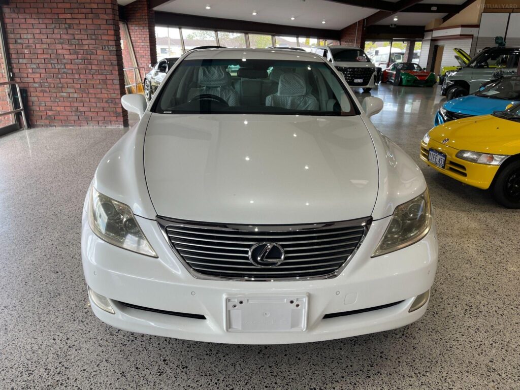 2006 Lexus LS460 RWD USF40