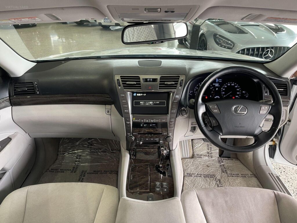 2006 Lexus LS460 RWD USF40