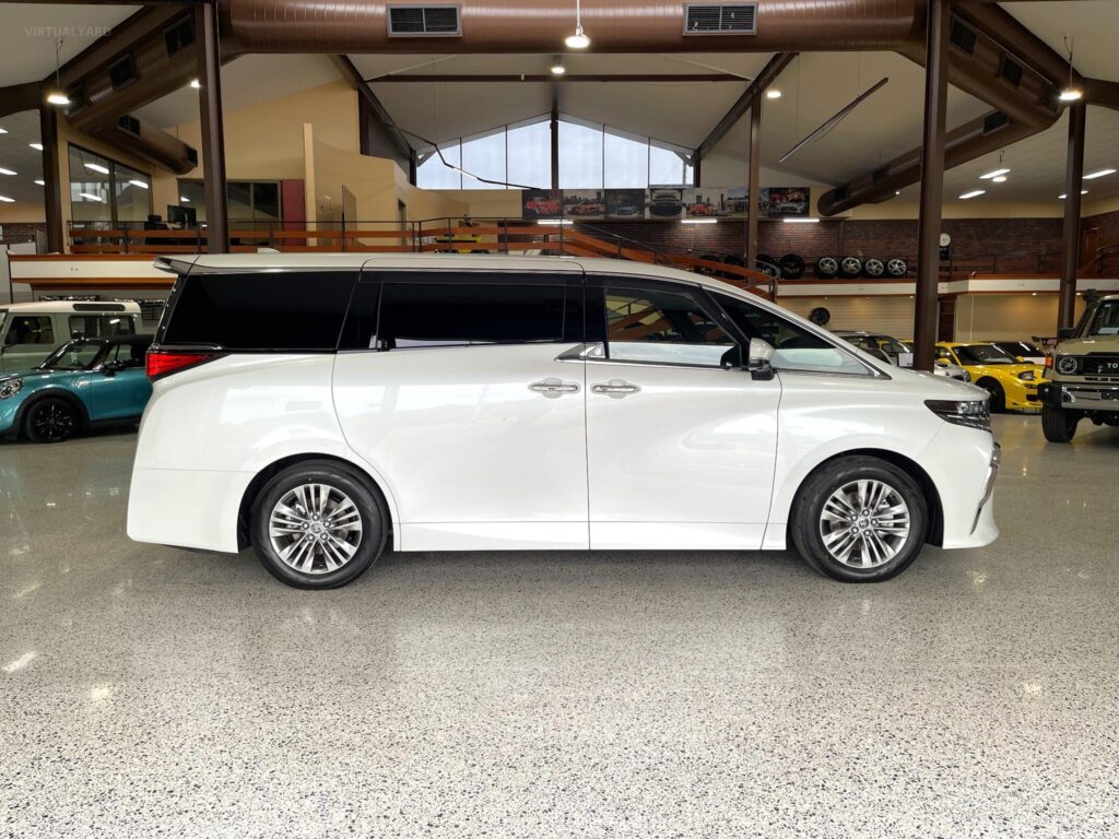 2023 Toyota Alphard Hybrid AAHH45 AWD ALL NEW MODEL