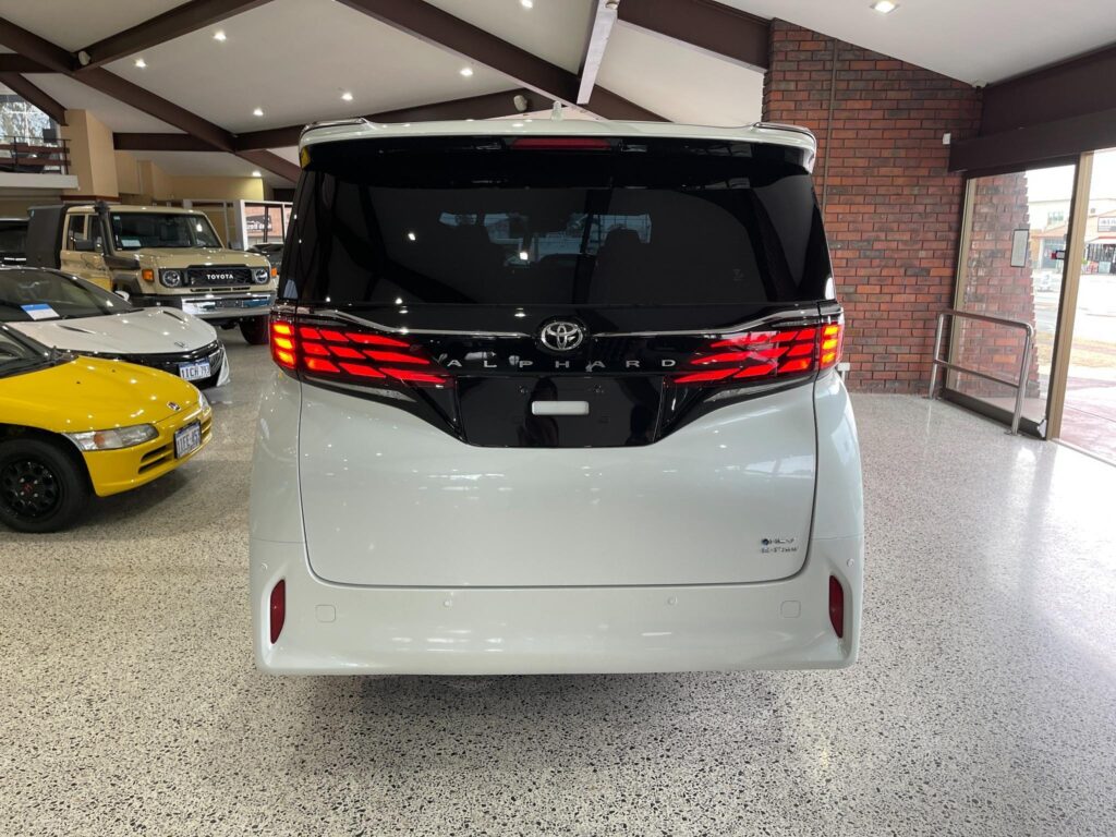 2023 Toyota Alphard Hybrid AAHH45 AWD ALL NEW MODEL