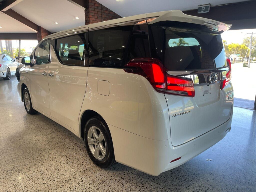 2019 TOYOTA ALPHARD X Hybrid AWD AYH30