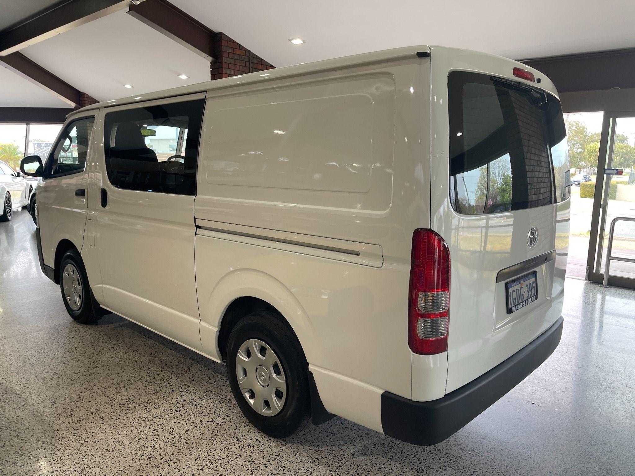 2014 Toyota HiAce LWB TRH201R *Locally Delivered*