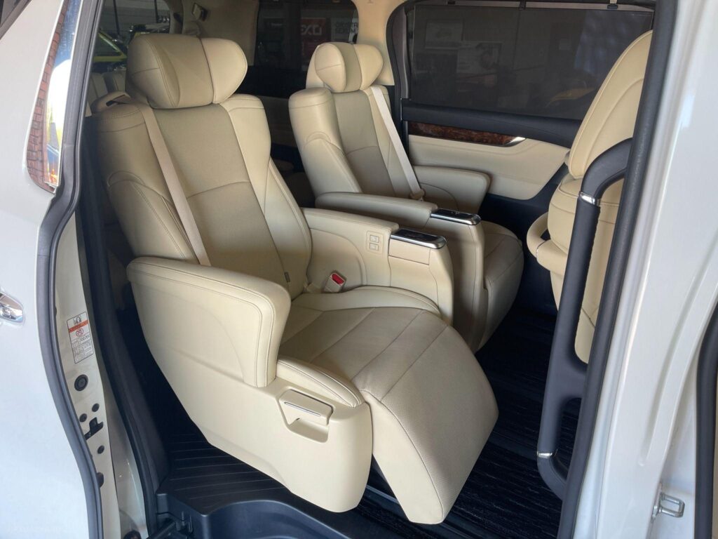 2021 TOYOTA ALPHARD GGH30 3.5 GF