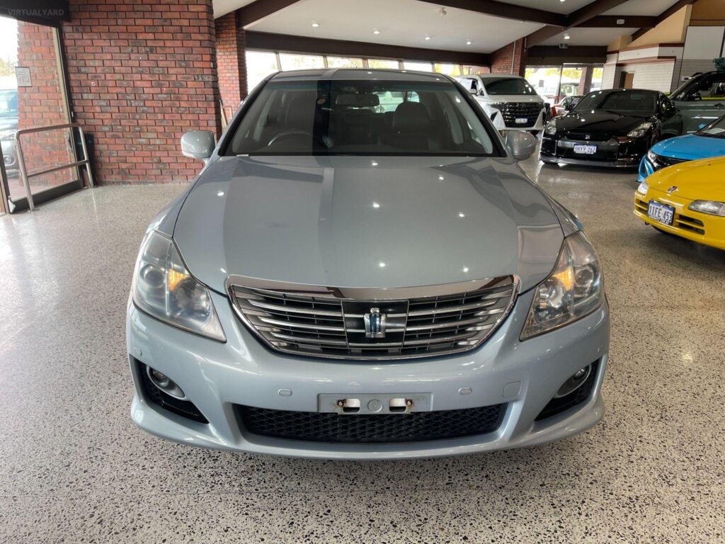 2008 Toyota Crown Hybrid GWS204