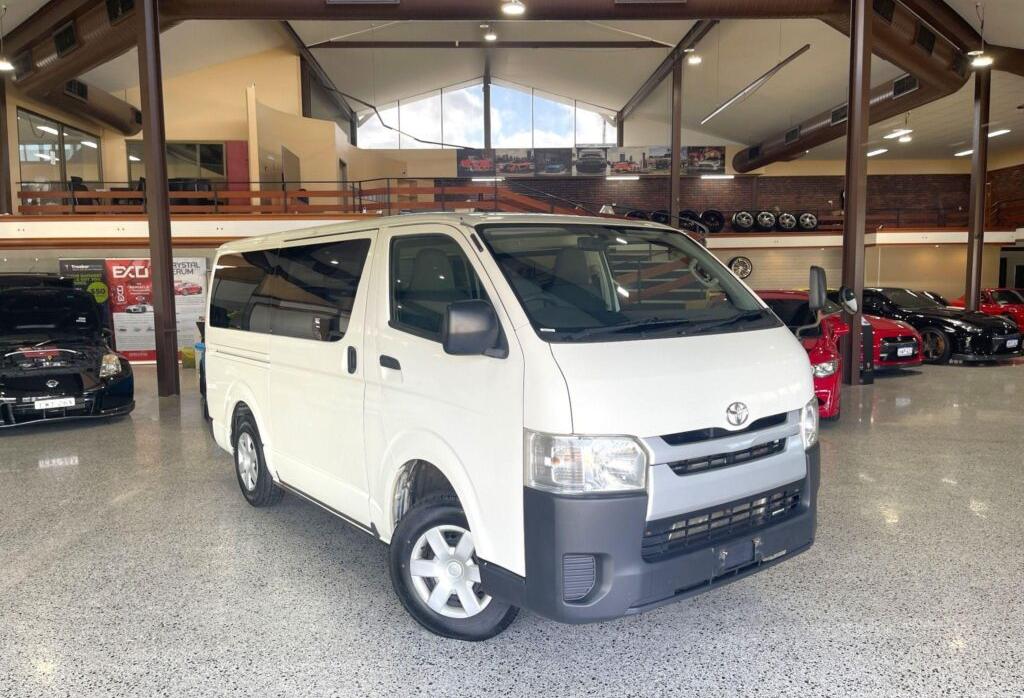 2013 Toyota Hiace AWD DX KDH206